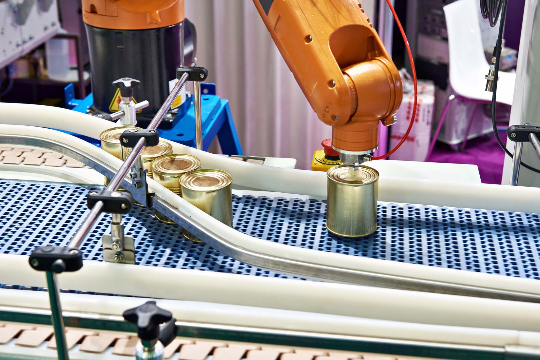 Collaborative Robots in Food & Beverage